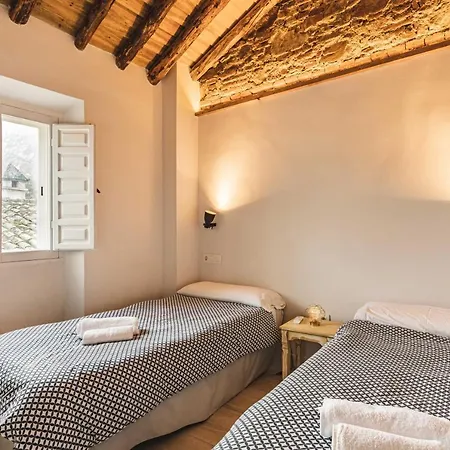 Apartamento Torre Del Aver Caces Extérieur photo